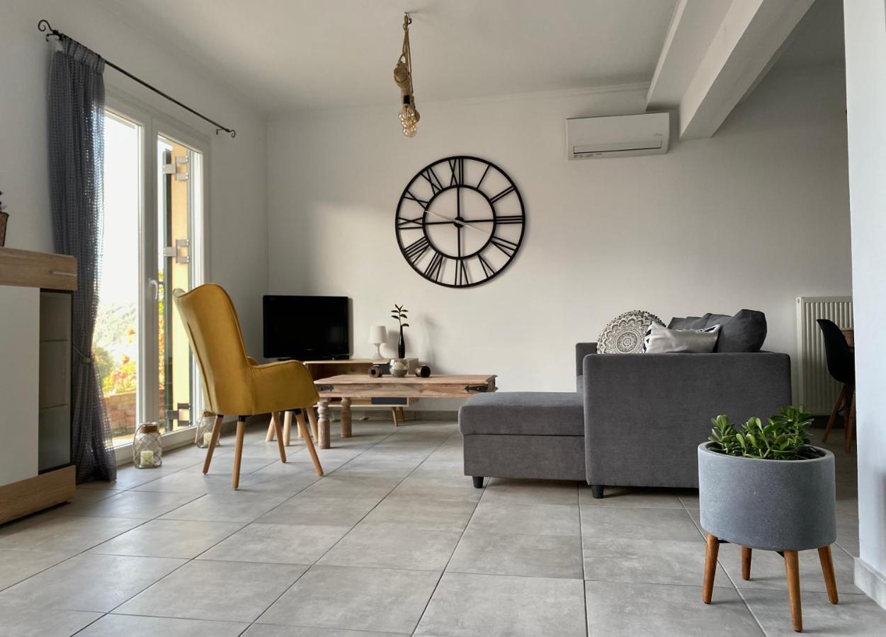 Coralli Pentati 2 "Dimitris Apartments" Ngoại thất bức ảnh